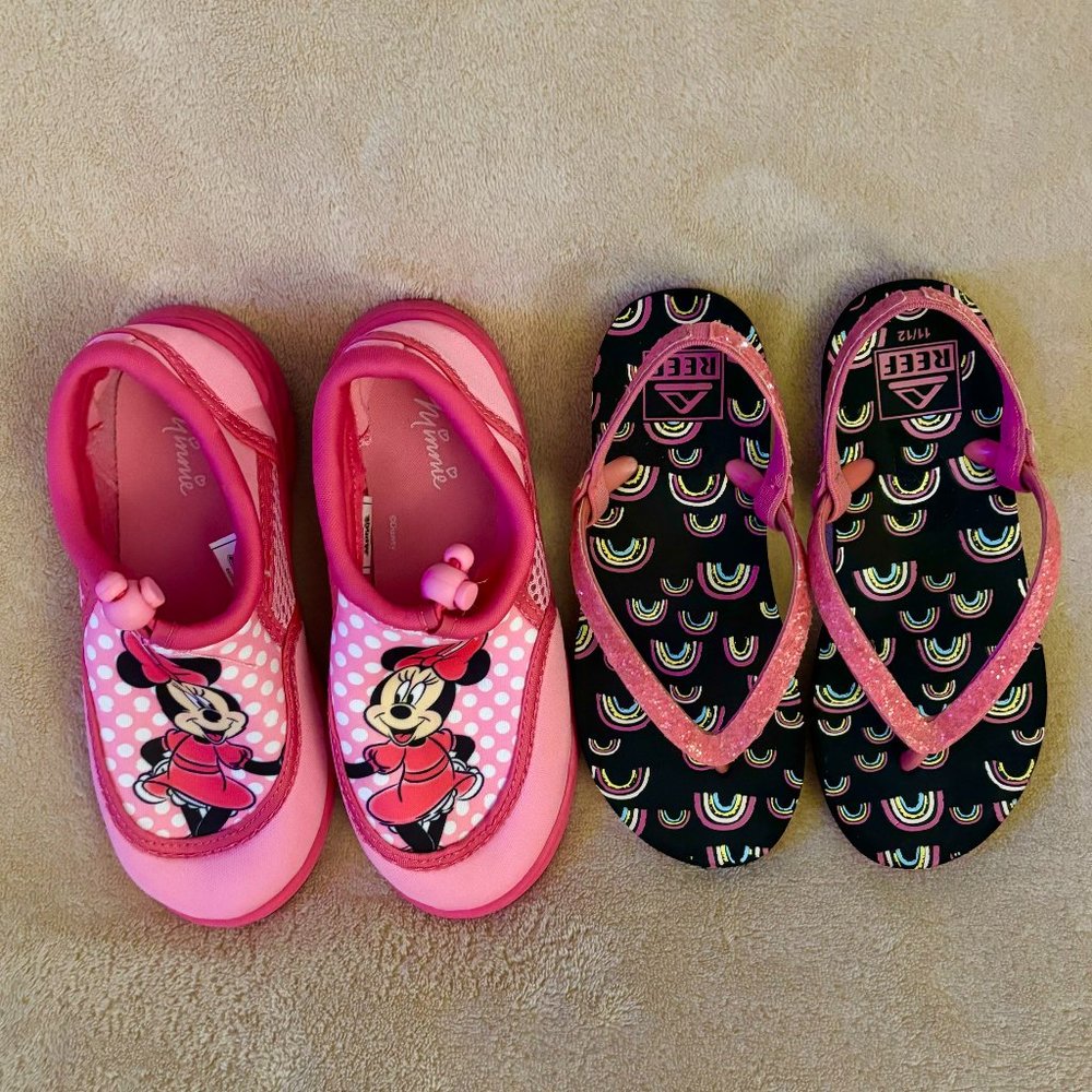 2 Pair Girl's Beach Shoes Size 11/12 Toddler in colors Pink and Black